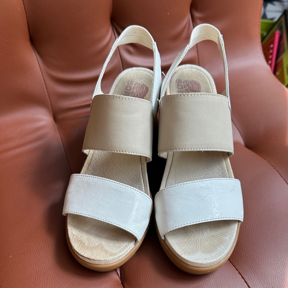 Sorel Joanie II white/beige wedge sandal